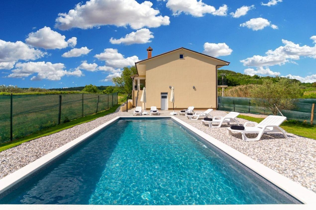 Villa Butoniga Nature Buzet Exteriér fotografie