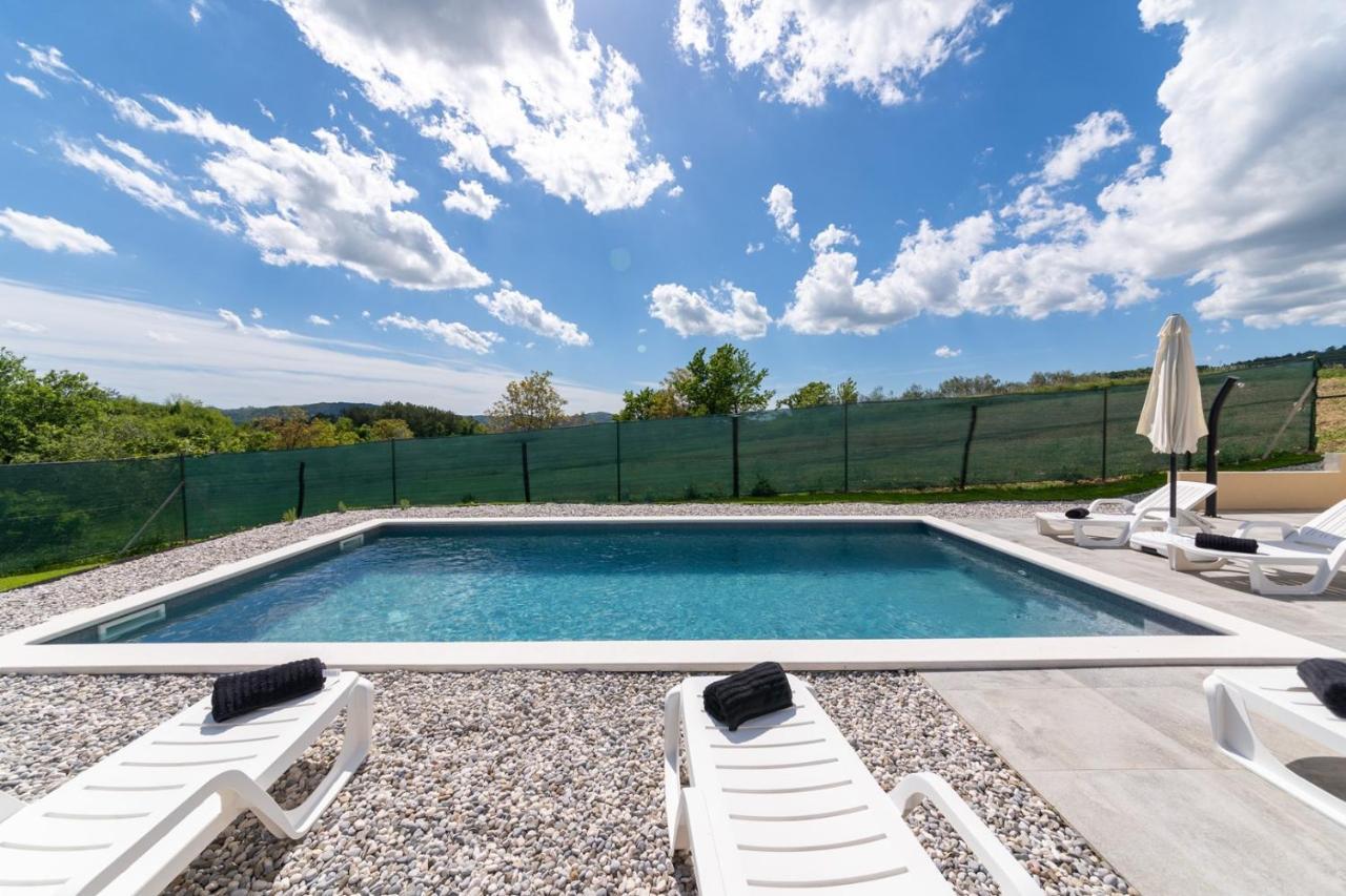 Villa Butoniga Nature Buzet Exteriér fotografie