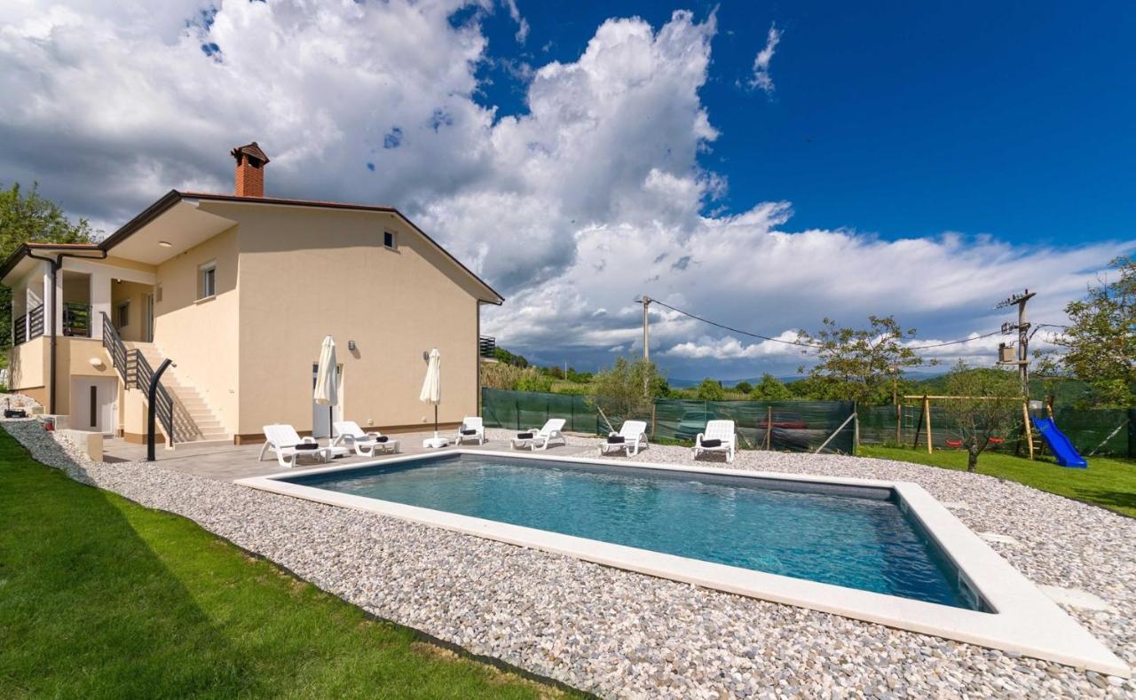 Villa Butoniga Nature Buzet Exteriér fotografie